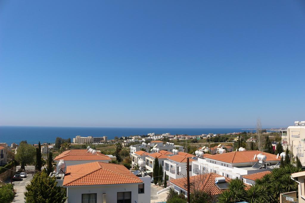 Villa Infinite Blu Paphos ภายนอก รูปภาพ