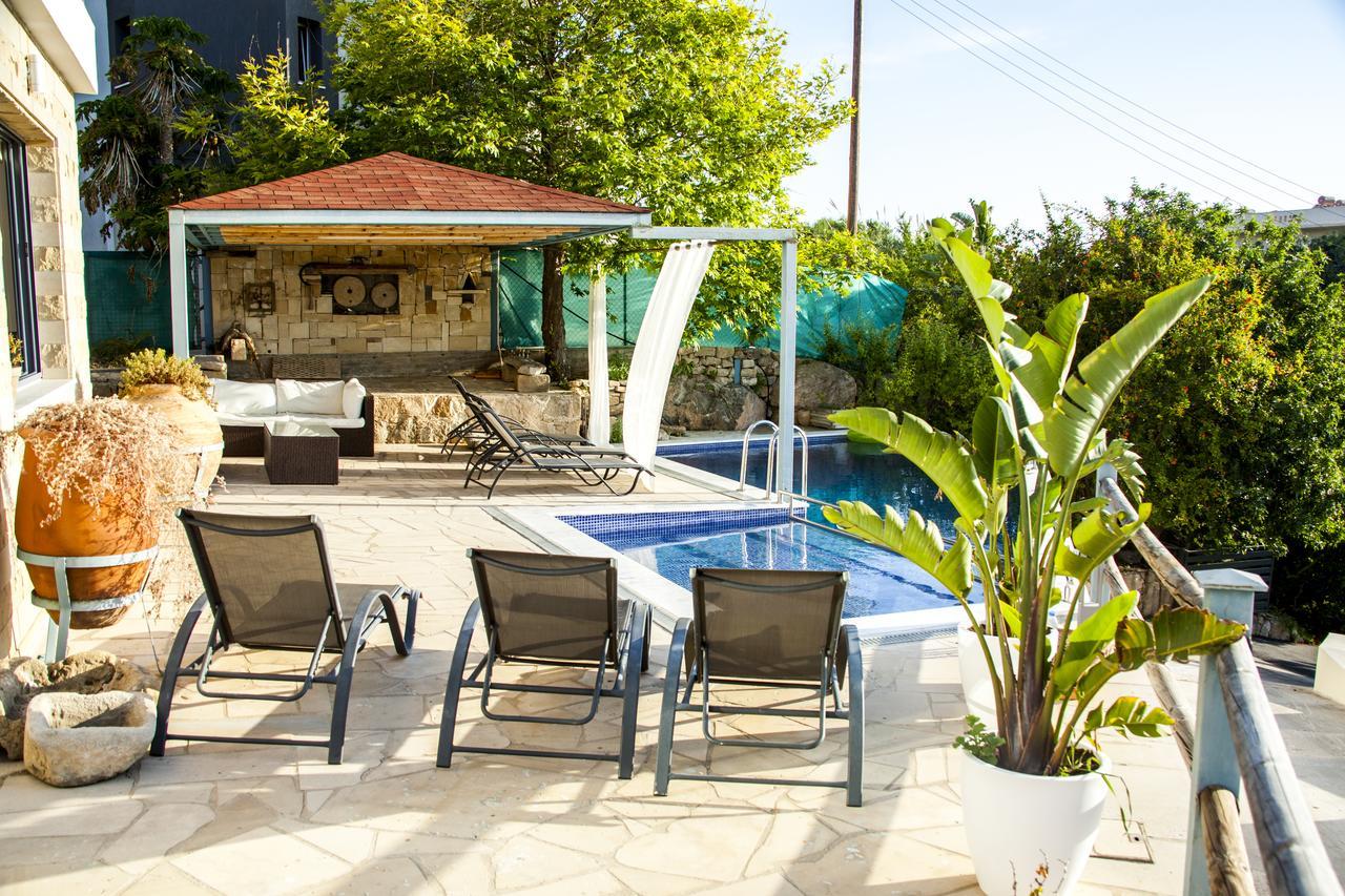Villa Infinite Blu Paphos ภายนอก รูปภาพ