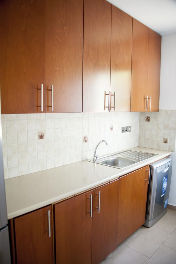 Villa Infinite Blu Paphos ภายนอก รูปภาพ