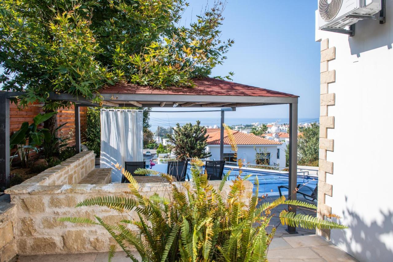 Villa Infinite Blu Paphos ภายนอก รูปภาพ
