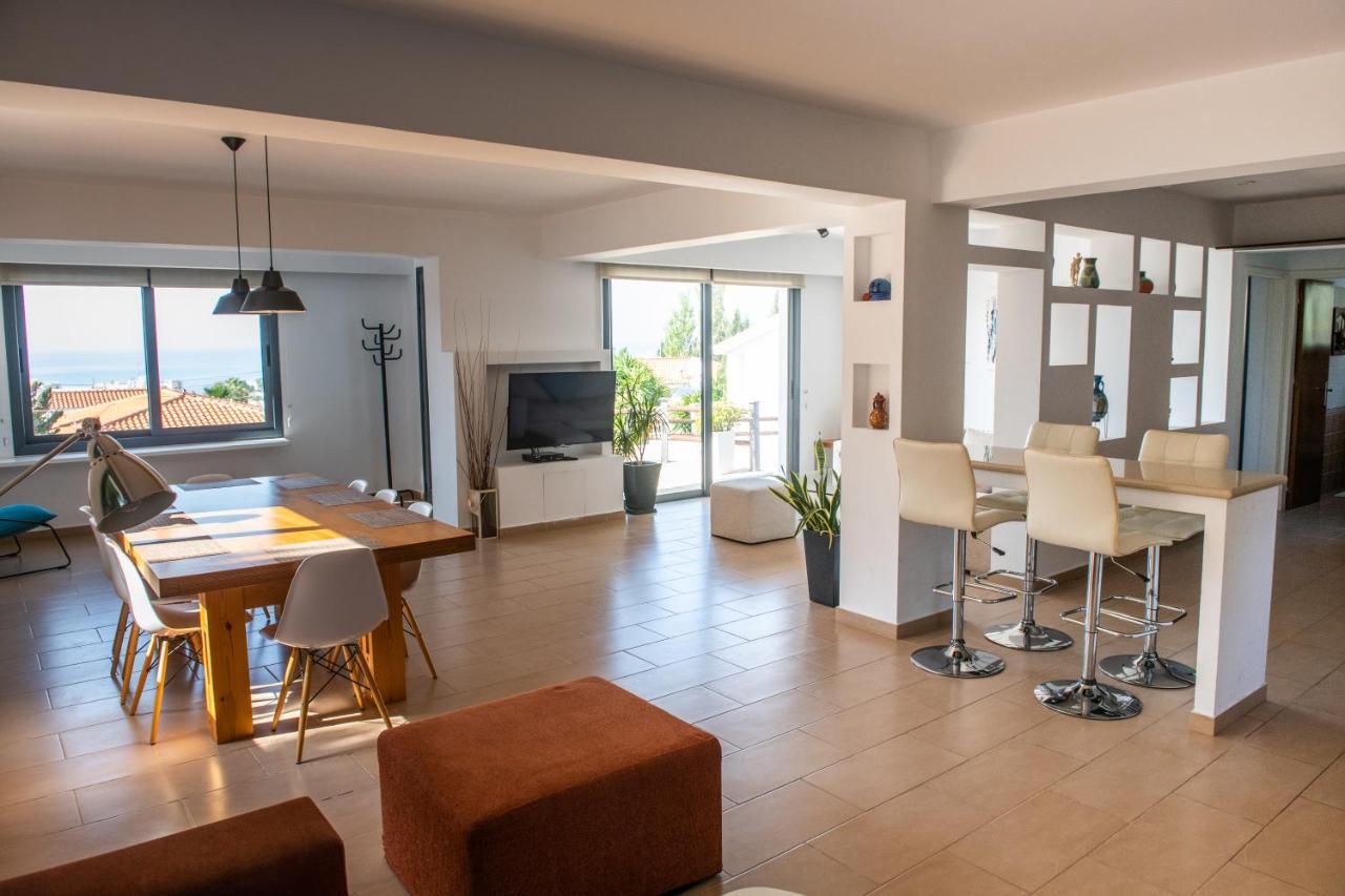 Villa Infinite Blu Paphos ภายนอก รูปภาพ